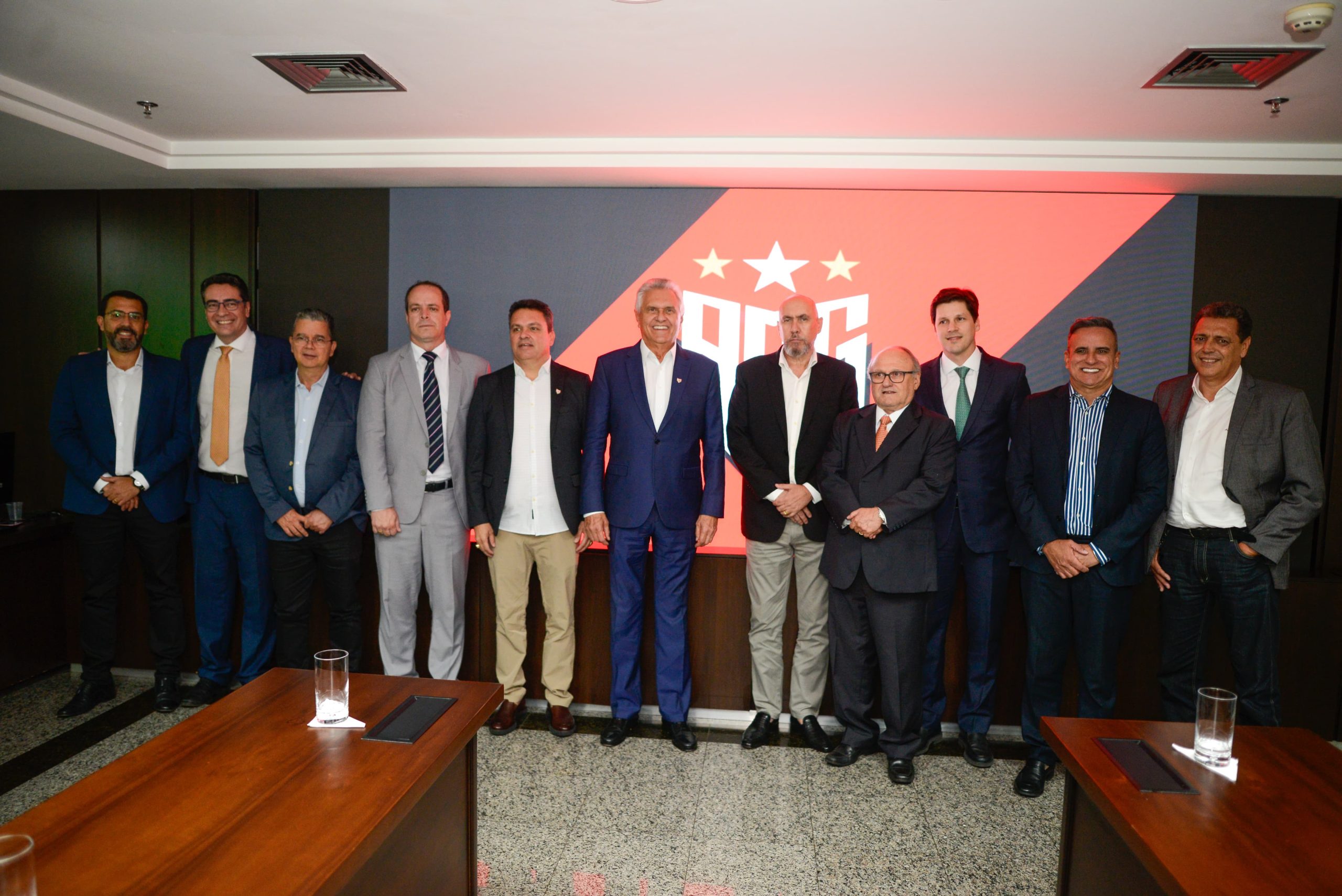 Estádio Serra Dourada recebe Atlético Goianiense e Flamengo na abertura do Campeonato Brasileiro