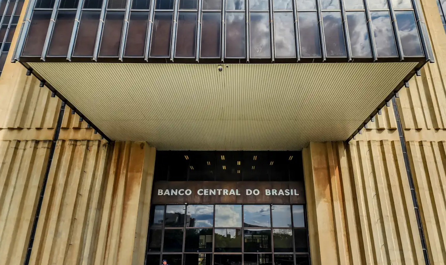 Mercado financeiro projeta inflação de 3,88% em 2024