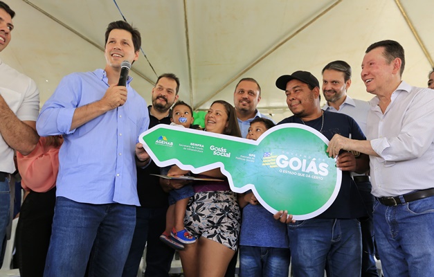 Entregues 83 casas a custo zero em Águas Lindas e Formosa