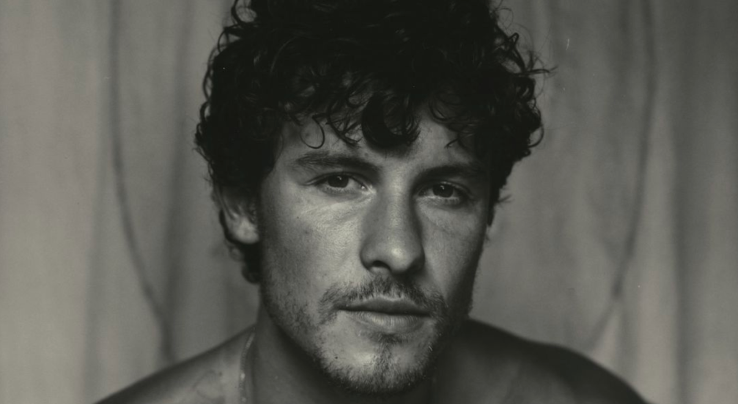 Shawn Mendes anuncia novo álbum para outubro