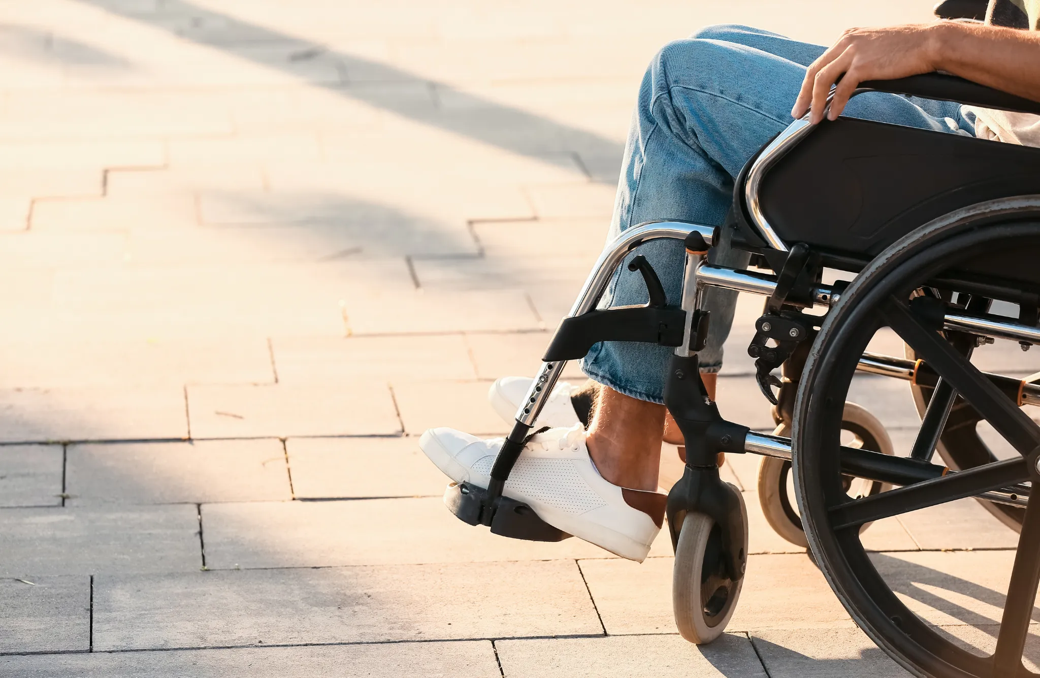 Fiocruz realiza ensaio clínico com células-tronco para tratamento de paraplegia