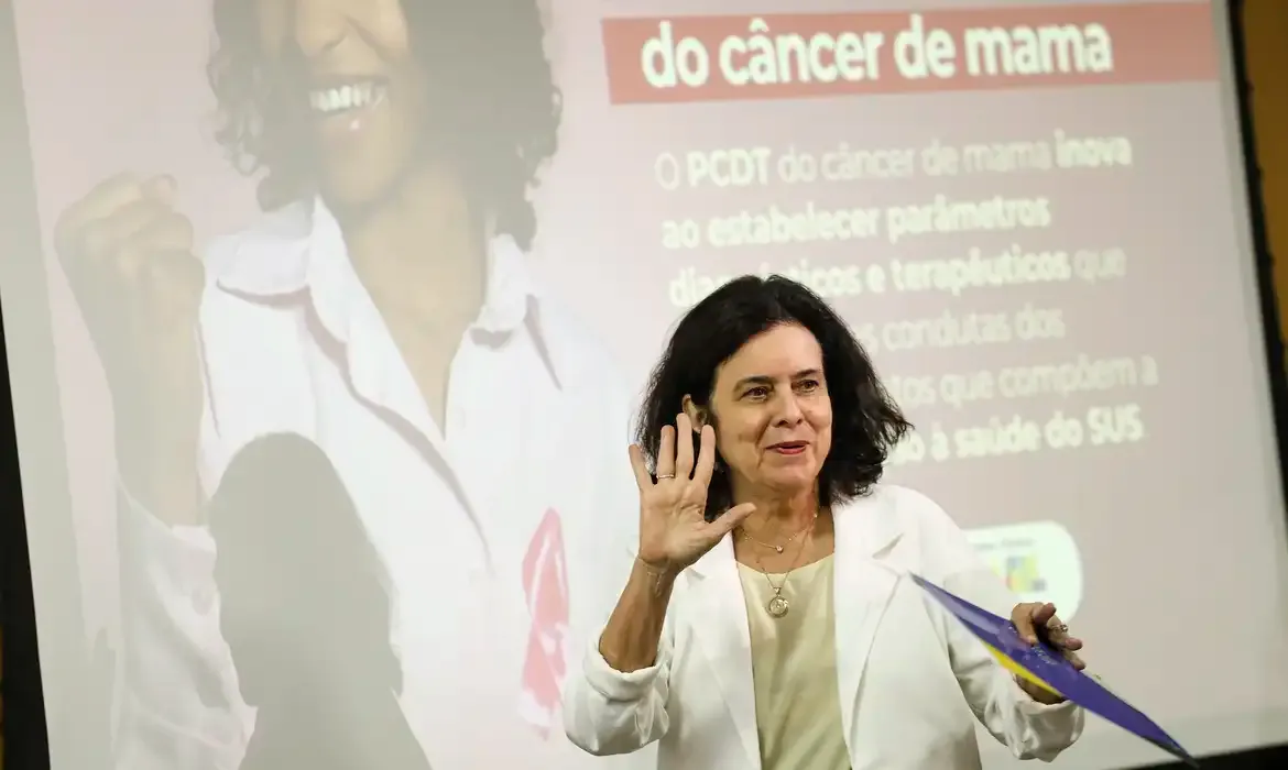  Saúde incorpora cinco procedimentos contra câncer de mama no SUS